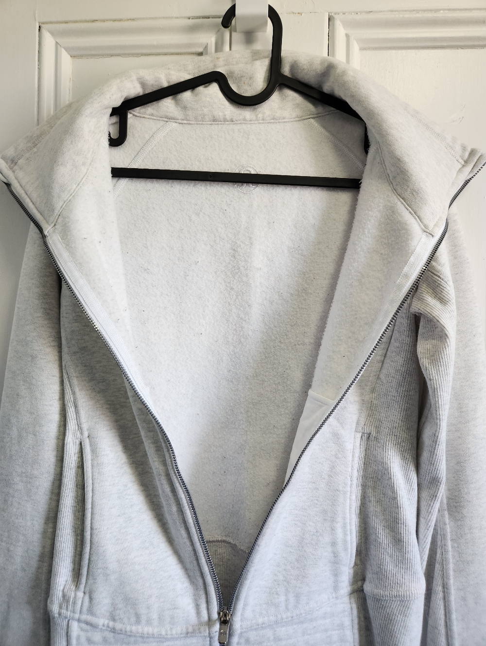 Lululemon Radiant Jacket II Heathered White - Size 4 - Picture 7 of 11